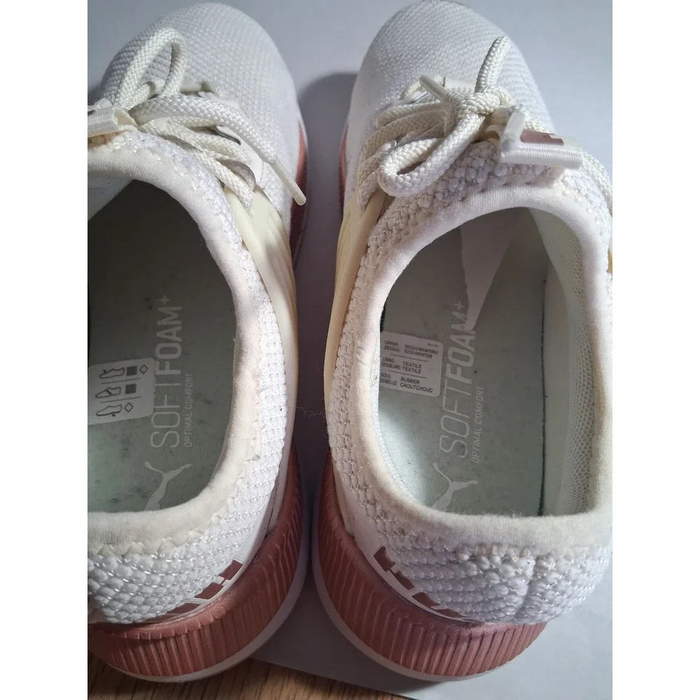PUMA Women's size 8 Pacer Future Lux Athletic‎ Loungewear Comfort Prep Sneakers